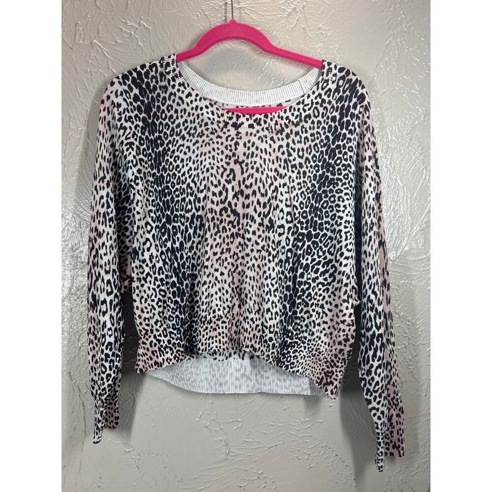 CHASER Black and White Leopard Print Pullover Knit Top Shirt Women's Size‎ Small